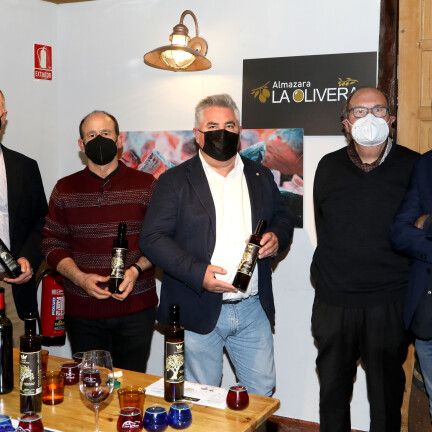 Presentación de los nuevos aceites de La Almazara La Olivera