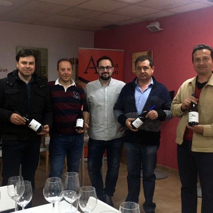 Presentación del proyecto Alacena Vinos en la Alacena de Aragón