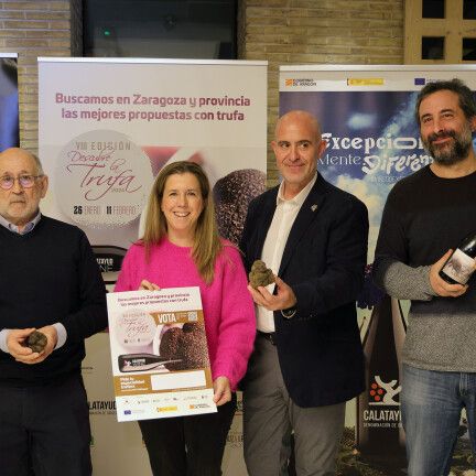 Carlos Arnaudas, Marta Tornos, Michel Arenas y Sergio Sánchez durante la presentación de la octava edición