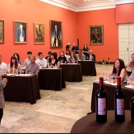 Cata Bodegas Aragonesas en Garnachas en el Museo