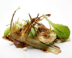 Ensalada de alcachofas, pencas y foie de Gayarre